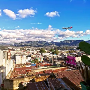 Albergue Life Builders, Guatemala City